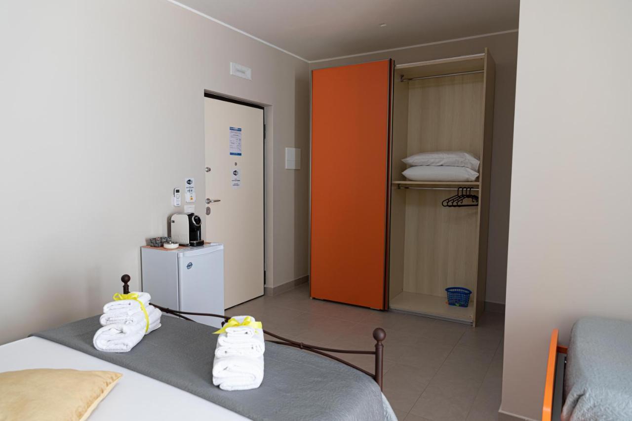 16Th Fad Rooms Margherita Di Savoia Esterno foto